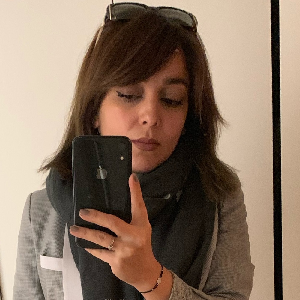 Meet your Posher, Neda